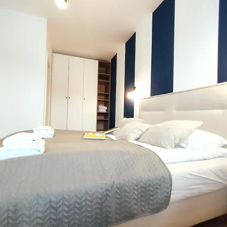 A105 By Interhome
